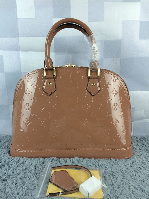 ルイヴィトンバッグ正面デザイン